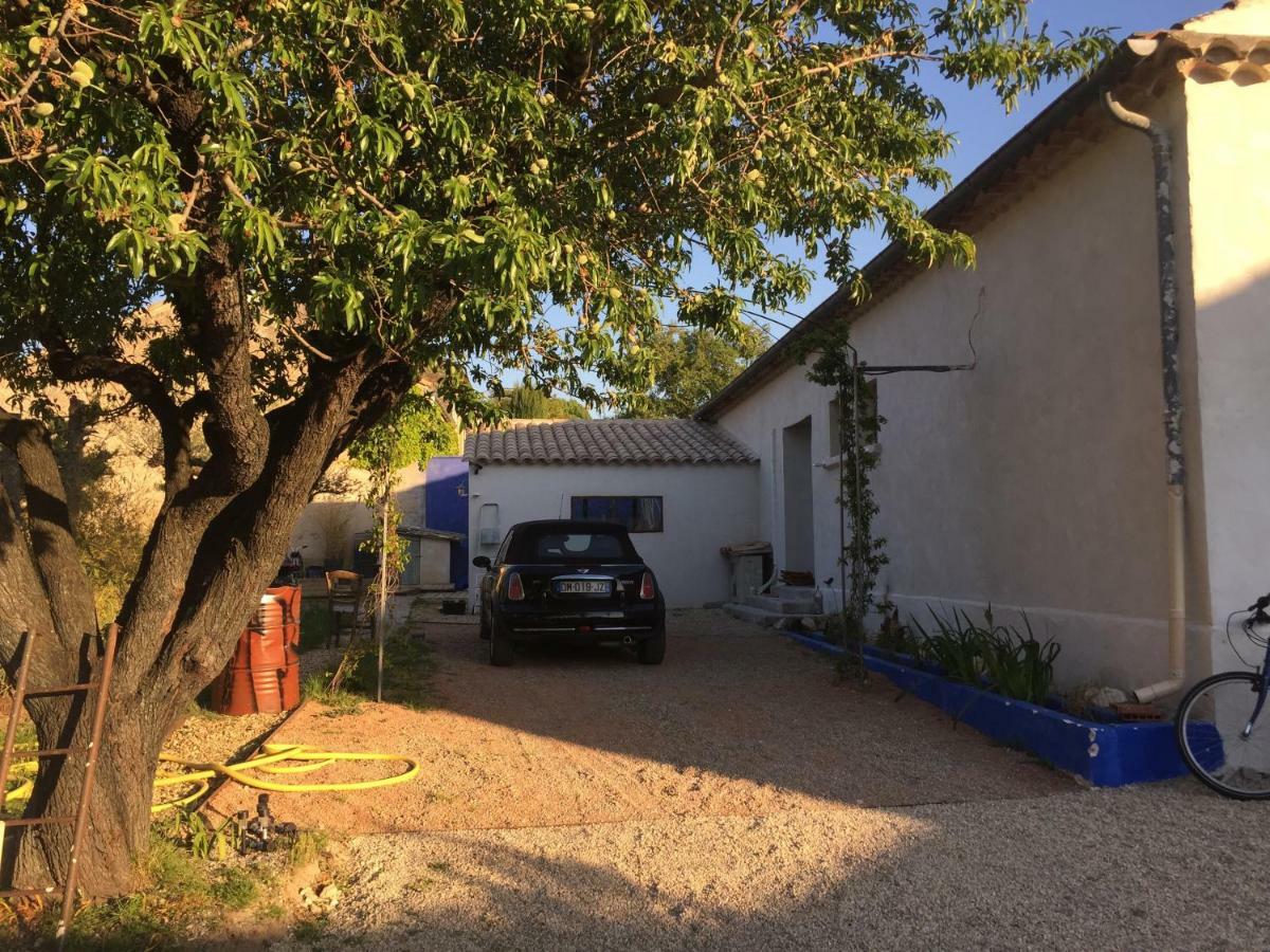 Vila Le Luberon Des Artistes Oppède Exteriér fotografie